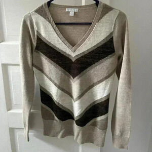 New York & Company Brown‎ Tan & Cream Sweater